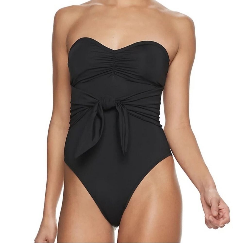 NWT WeWoreWhat Capri One Piece Swimsuit